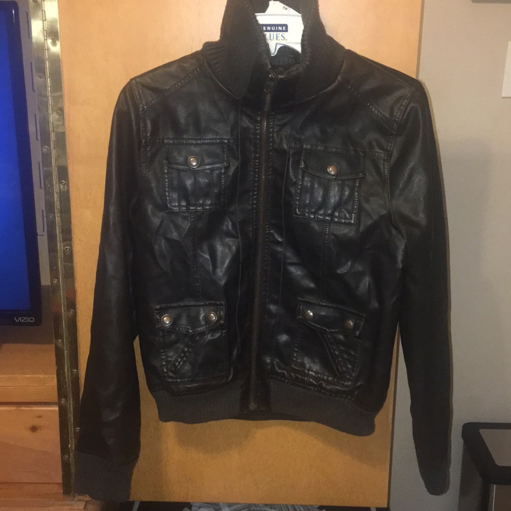 Cato Jacket - Picture 1 of 4